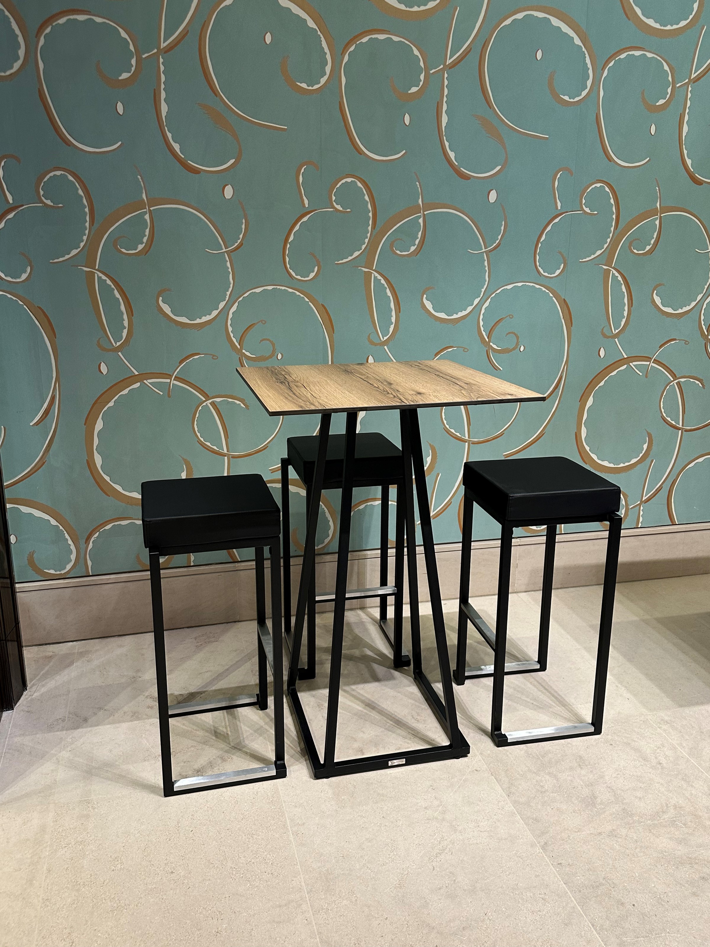 <h3>assise<span class="surTitre">Tout voir</span></h3>-image
